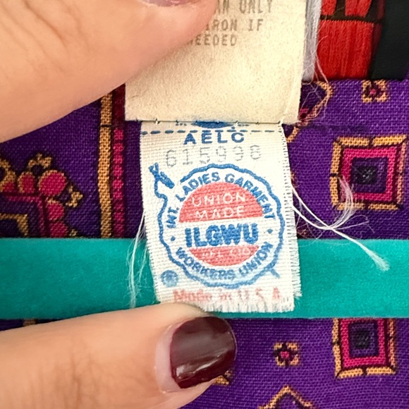 Colorful Patterned Button-Up Jacket - Picture 7 of 11